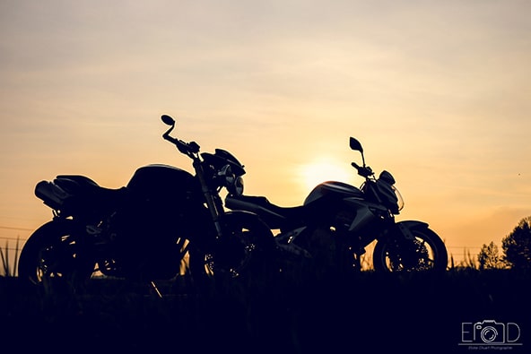 sports mécaniques, motorsport photography, photographie sportive, moto, shooting coucher de soleil, ER6N, Triumph Street Triple